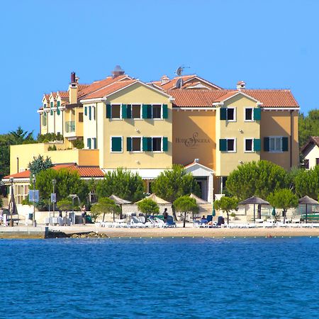 Hotel Spongiola Krapanj Exterior foto